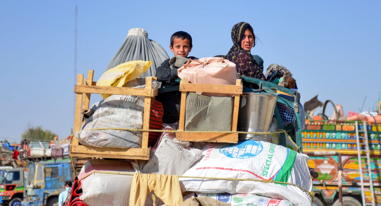اخراج نزدیک به پنج‌هزار مهاجر افغانستان از پاکستان و ایران