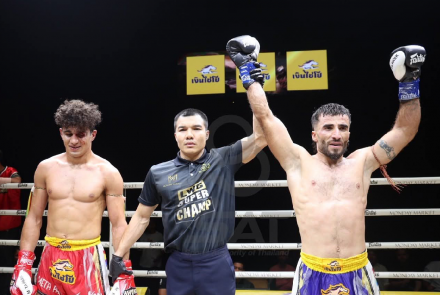 قهرمان شاهین، حریف ایرانی‌اش را شکست داد