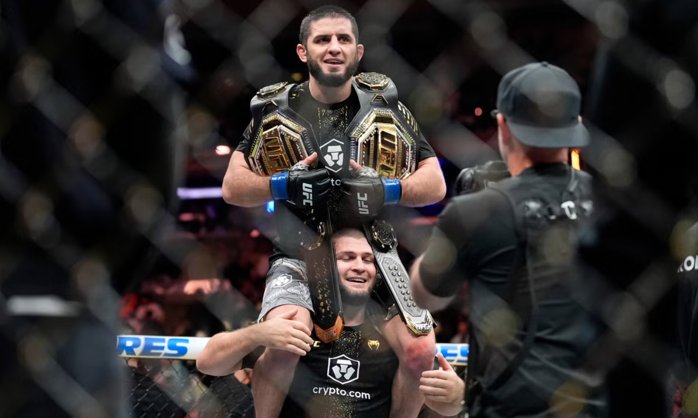 اسلام مخاچف قهرمان دو وزن «یو‌اِف‌سی» شد