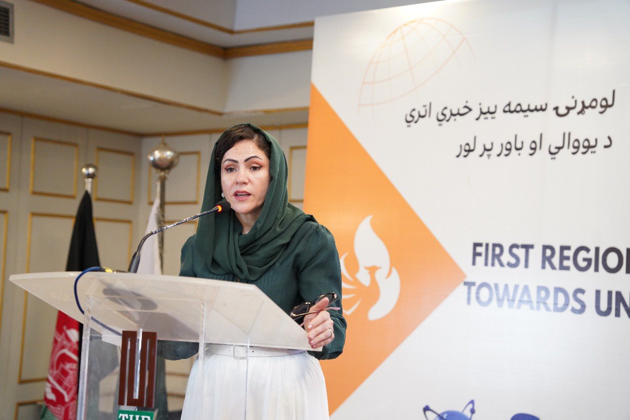 خطاب فوزیه کوفی به اشرف غنی: وقتی حیا می‌پرد، وجدان هم می‌میرد