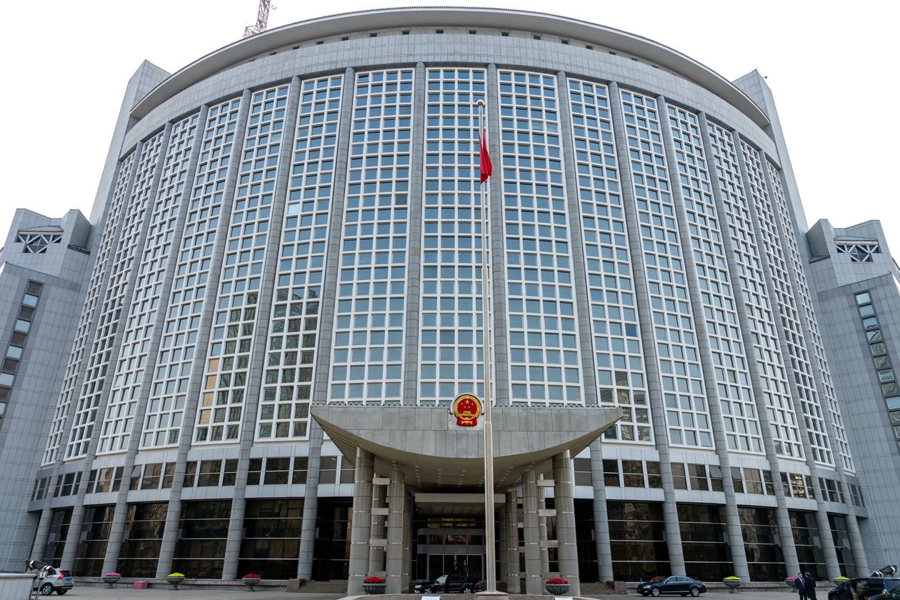 تاکید چین بر حل اختلافات افغانستان و پاکستان از طریق مذاکره