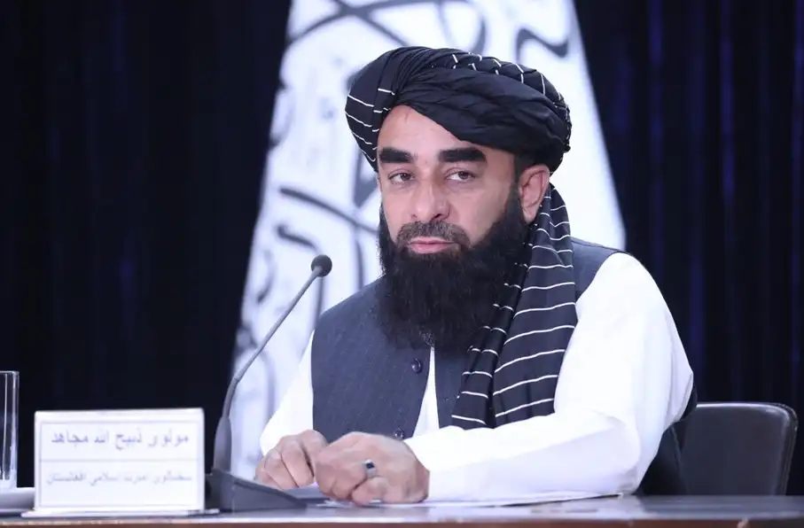 مجاهد: به حقوق بشر در چارچوب شریعت اسلامی پایبند هستیم