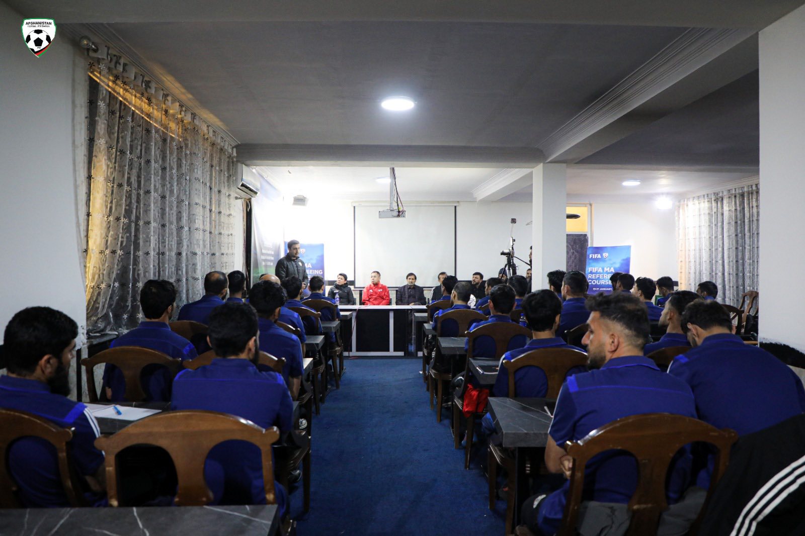 فیفا برنامه‌ی آموزشی داوری فوتبال را در کابل برگزار کرد