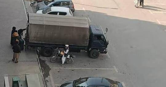 وضعیت نگران‌کننده مهاجران افغانستان در پاکستان؛ بازداشت، اخراج و سوءاستفاده پولیس