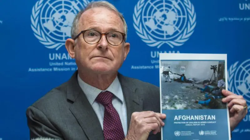 ریچارد بنت: حملات پاکستان بر غیرنظامیان در افغانستان نگران‌کننده است 