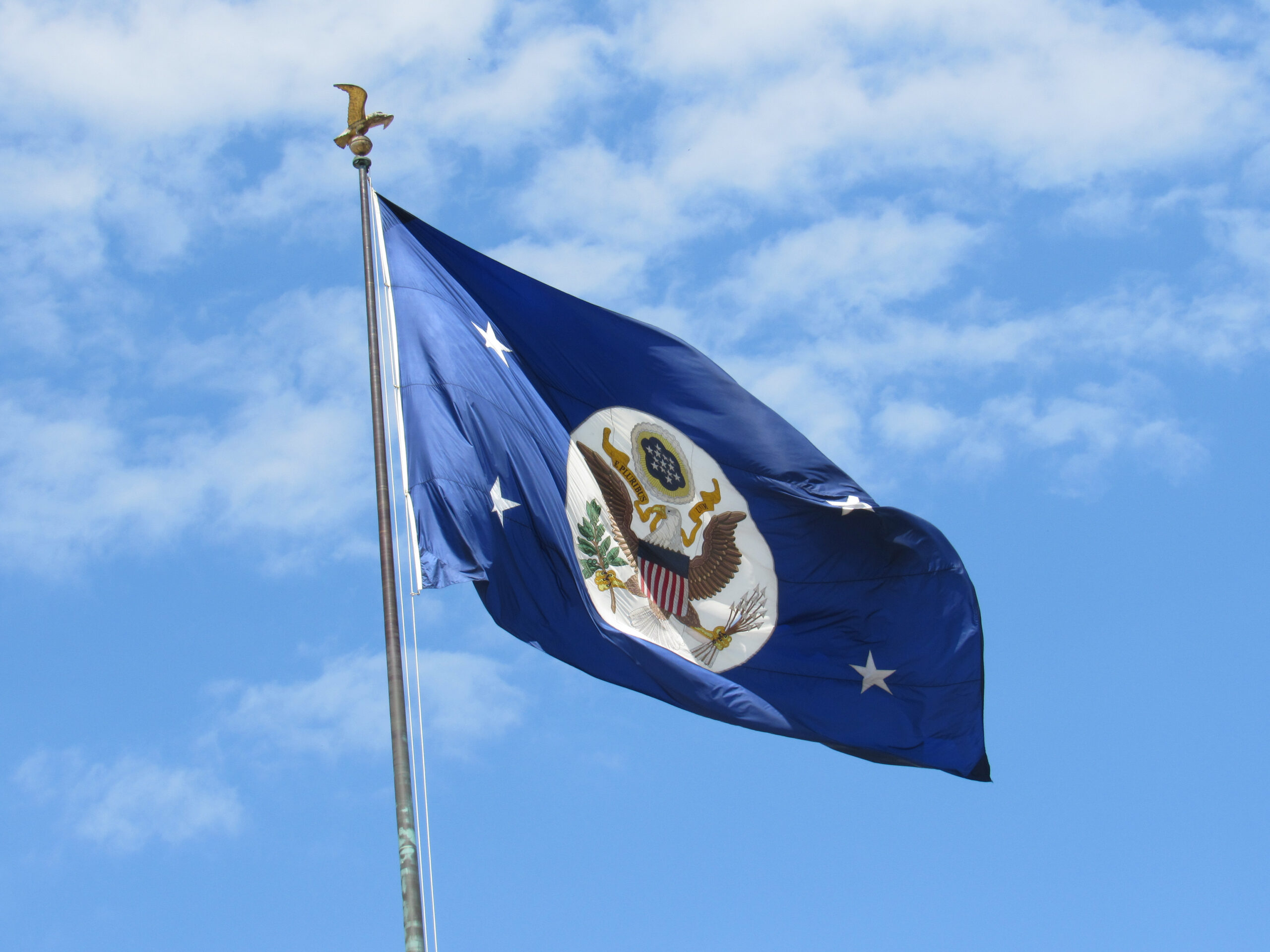 هشدار امنیتی وزارت خارجه امریکا به شهروندانش: در صورت حضور در افغانستان برای خروج برنامه‌ریزی کنید