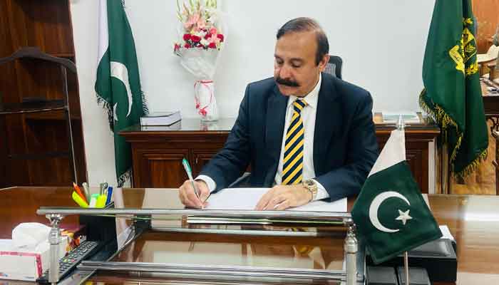 پاکستان: حملات به افغانستان تا رسیدن به اهداف ادامه دارد