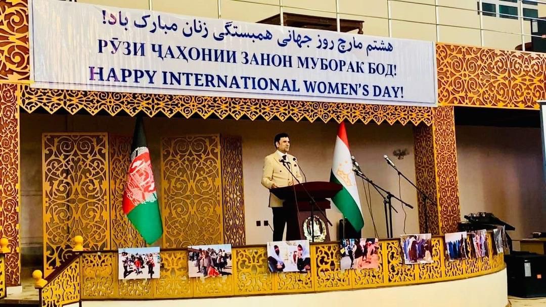 اغبر در روز جهانی زن: تحقیر زن از جهل میاید