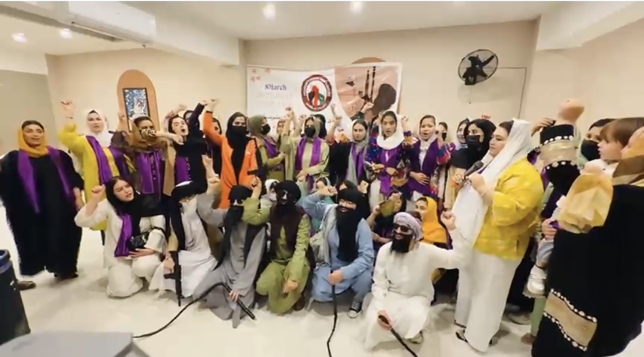 انتقاد اعضای جنبش زنان مقتدر از محدودیت‌های شدید بر زنان افغانستان