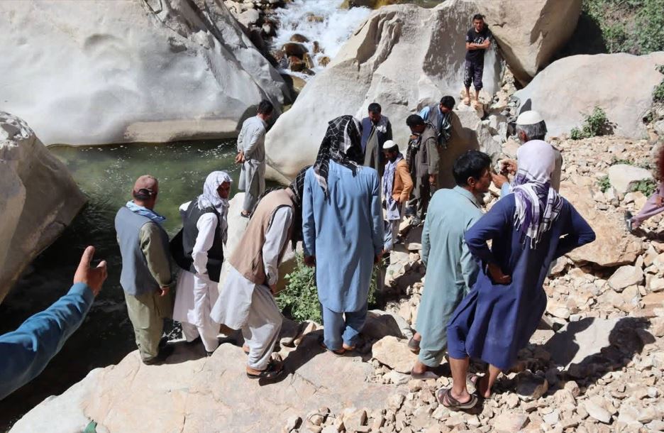 دو برادر در دایکندی در آب غرق شدند و جان باختند
