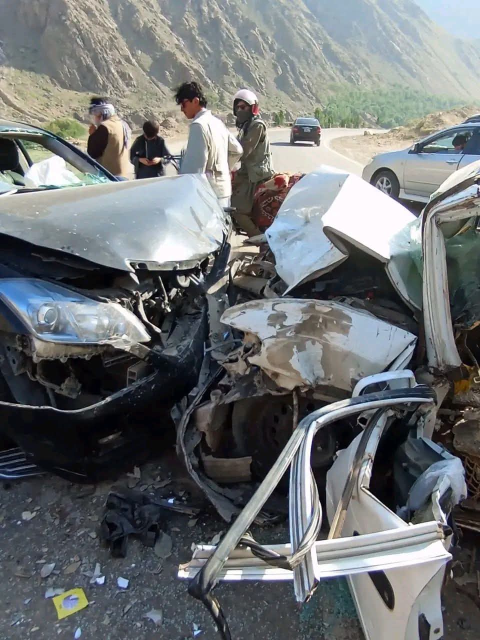 حادثه‌ی ترافیکی در بدخشان شش کشته و زخمی برجای گذاشت 