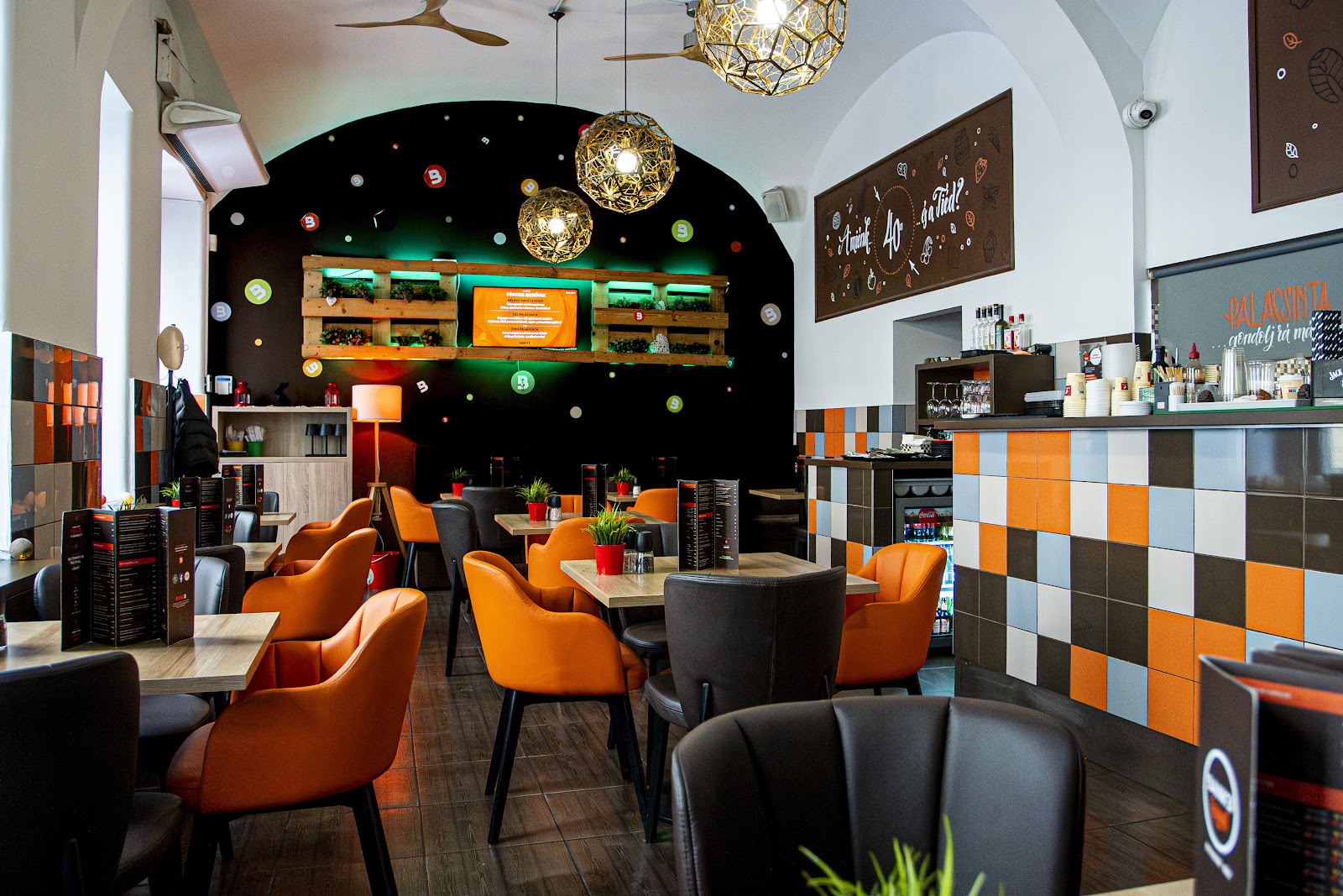 Bank3 Restaurant 1