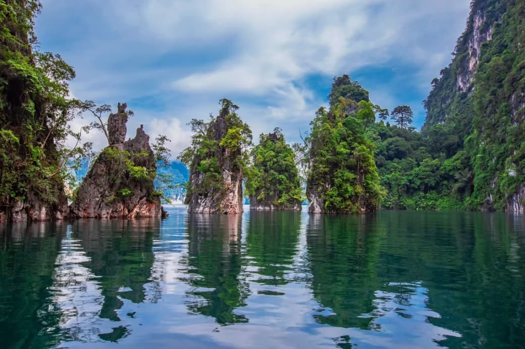 Khao Sok + Chiewlan 2 Day 1 Night VIP