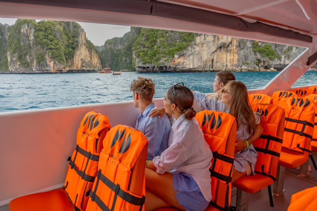 Phi Phi 5 Islands Luxury Speed Catamaran (Bamboo – Khai – Maiton – Maya Bay)