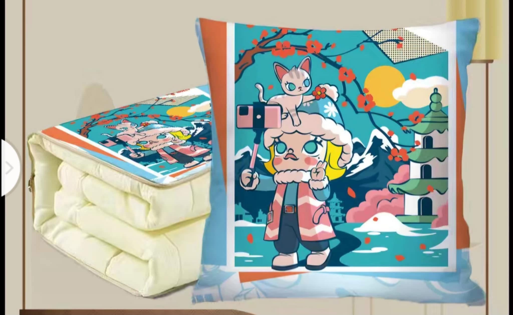 Molly Selfie Japan Pillow