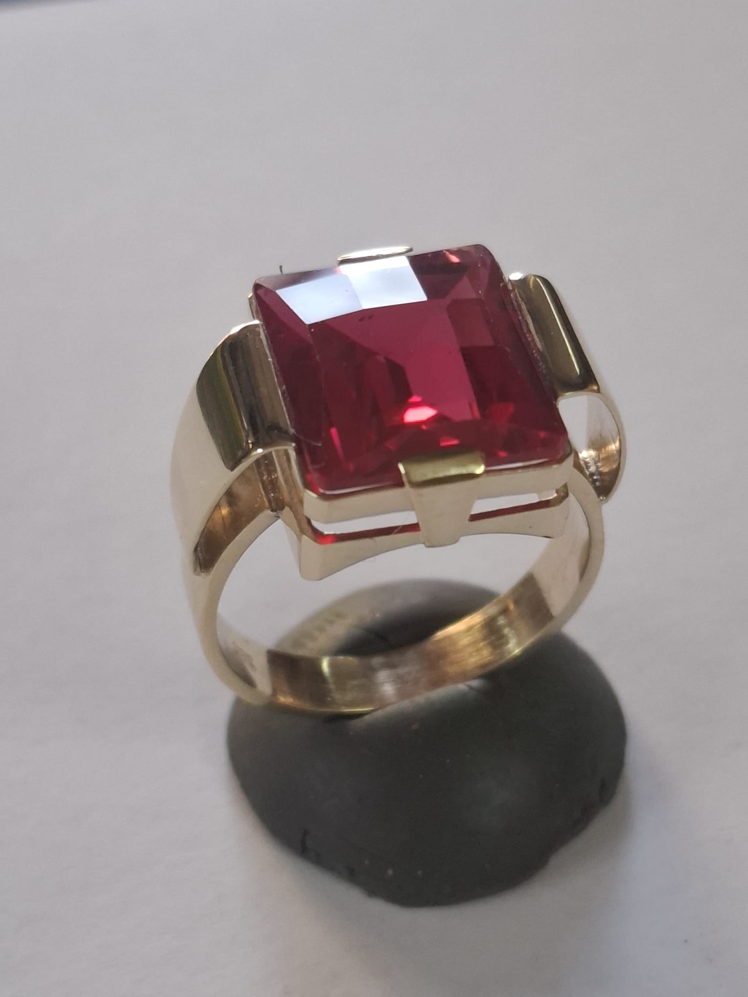 1786287407611-asbijoux-asbijoux_inel_rubin_aur_02