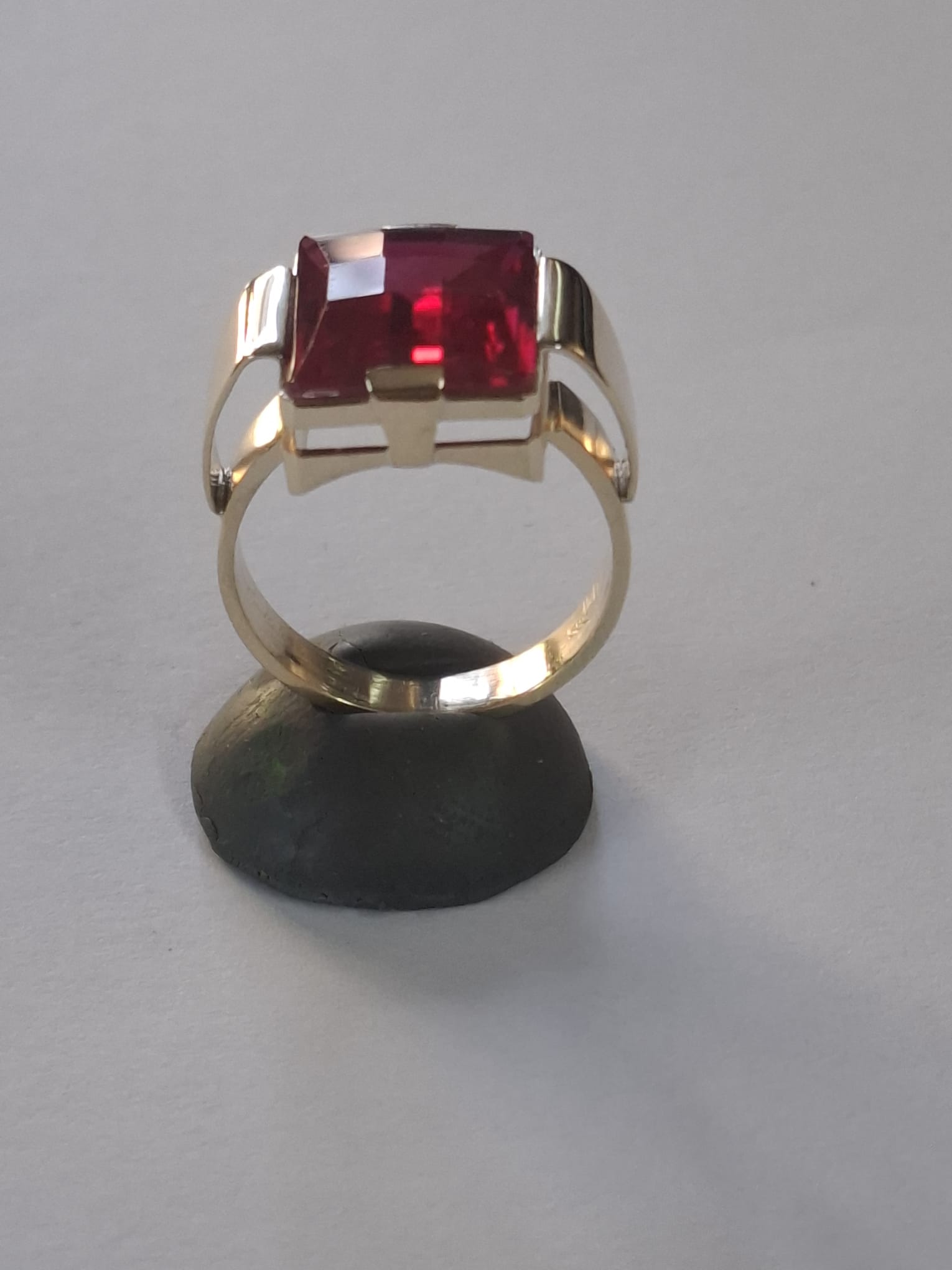 1786287408286-asbijoux-asbijoux_inel_rubin_aur_03
