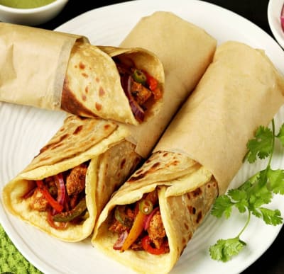 Egg Lachchha  roll