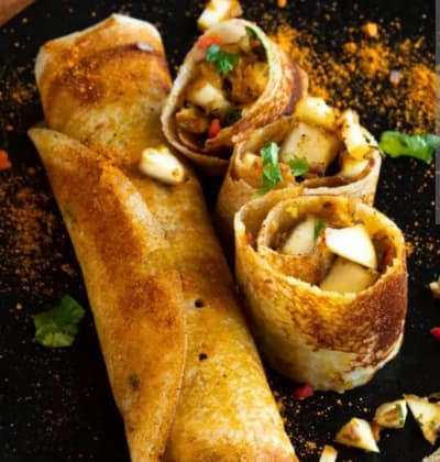 Cheez paneer dosa