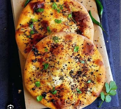 Paneer kulcha (1pic)