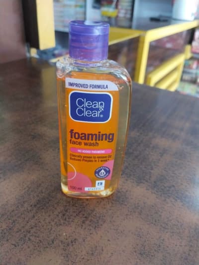 Clean  Clear face wash 