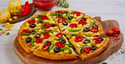 Veg chess pizza
