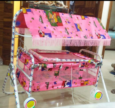 Baby jhula havey quility 6 whell