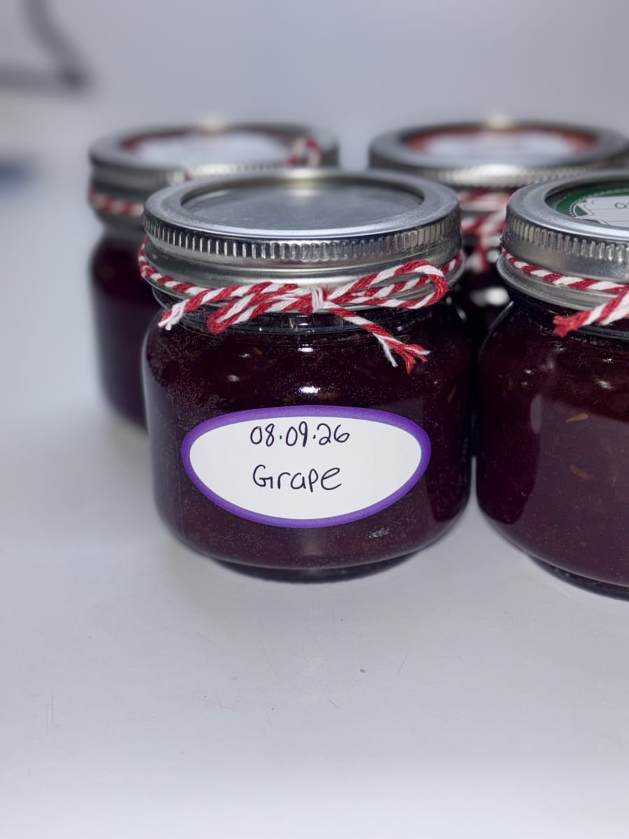 Grape jam product photo