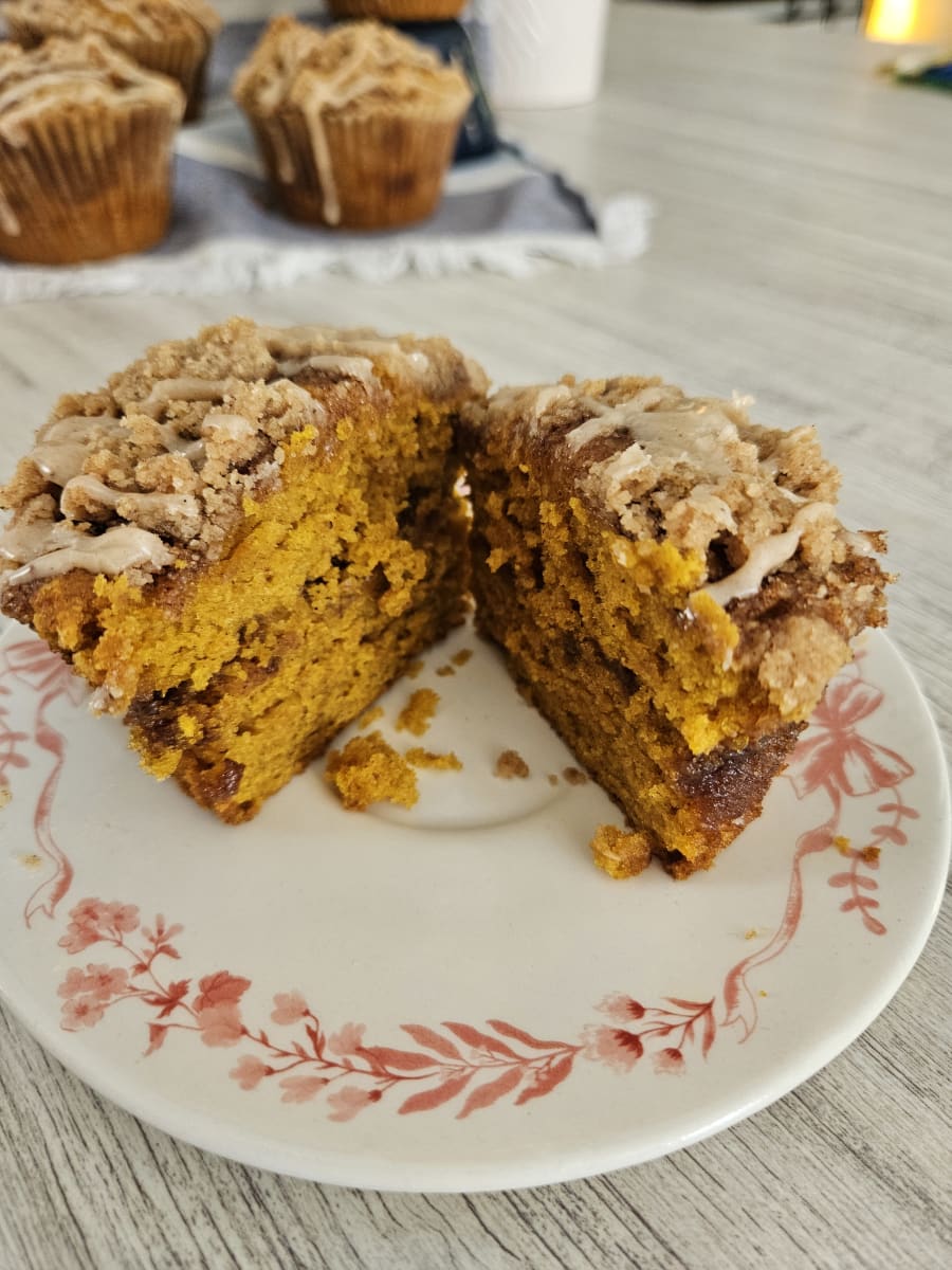 Jumbo Coffee Cake Muffins product photo