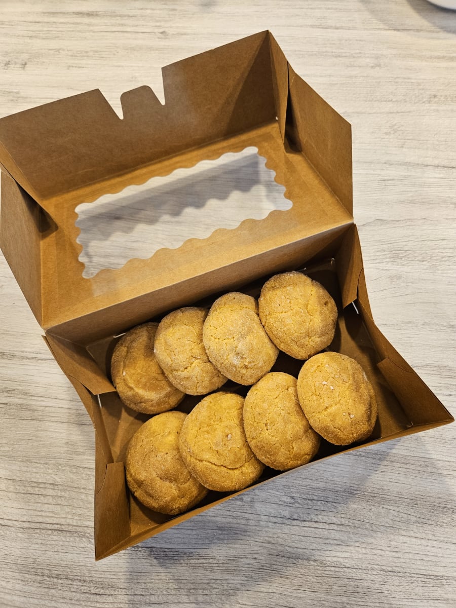 8-Pack Pumpkin Snickerdoodles product photo