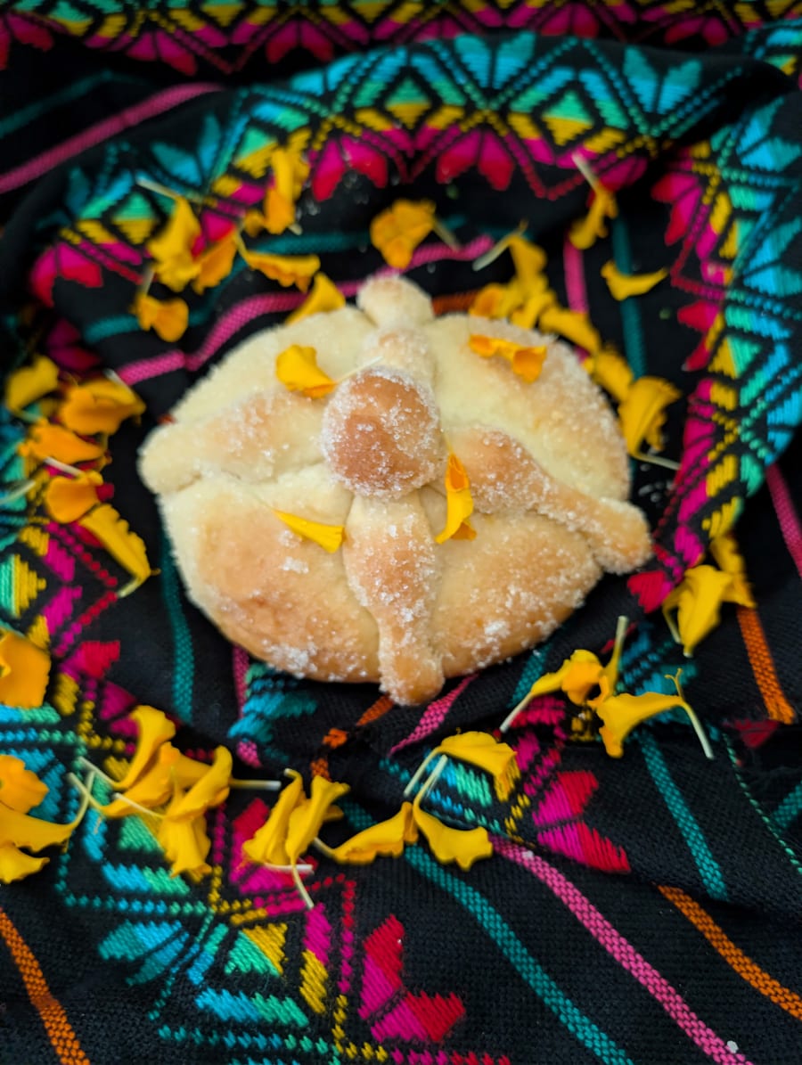 Pan de Muerto product photo