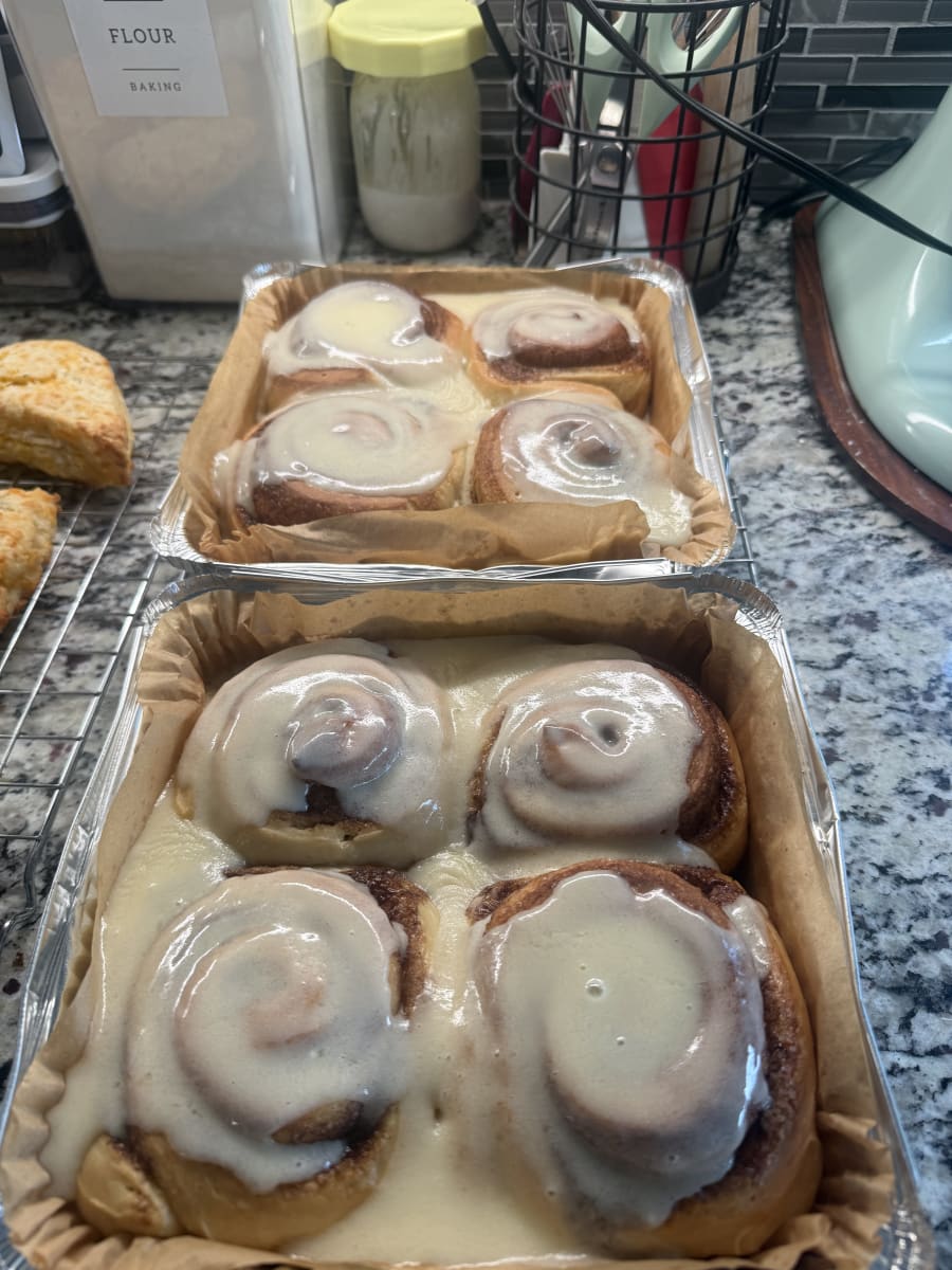 Sourdough Cinnamon Rolls product photo
