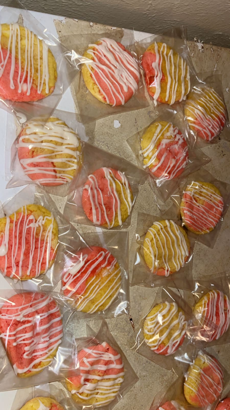 Strawberry Lemonade Cookies product photo