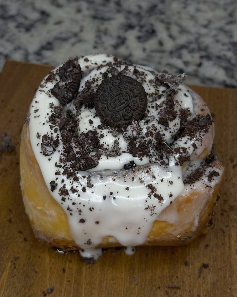 Oreo Sweet Roll product photo