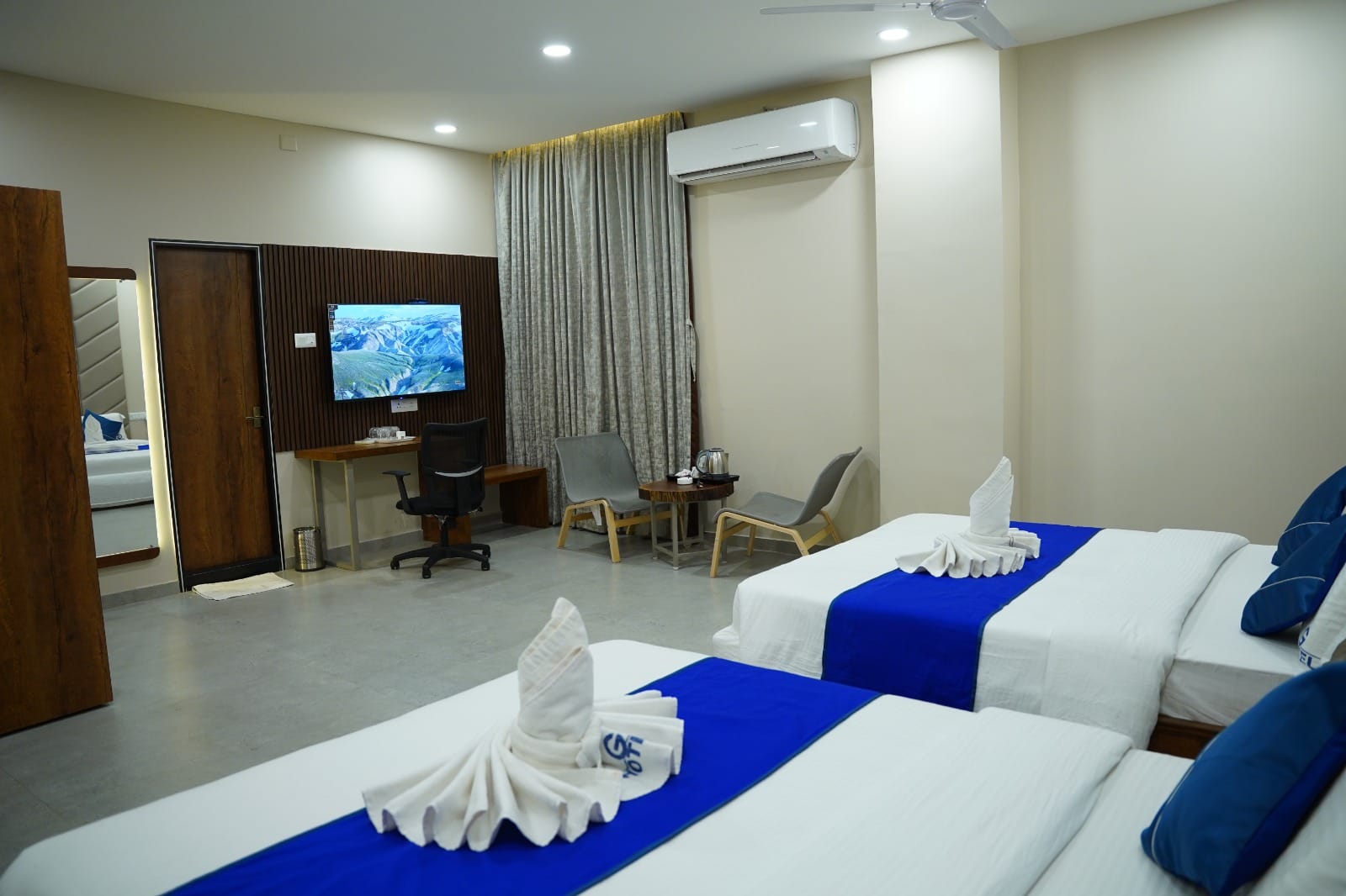 G Hotel