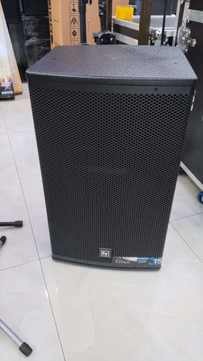 EV ELX115 LiveX Professional 15" Passive Speaker System - City Sounds Nairobi