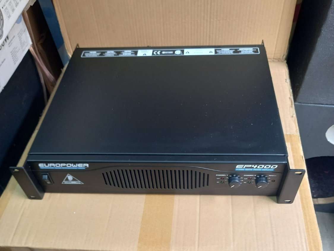 Behringer EP4000 Professional Stereo Power Amplifier - 4000W - City Sounds Nairobi