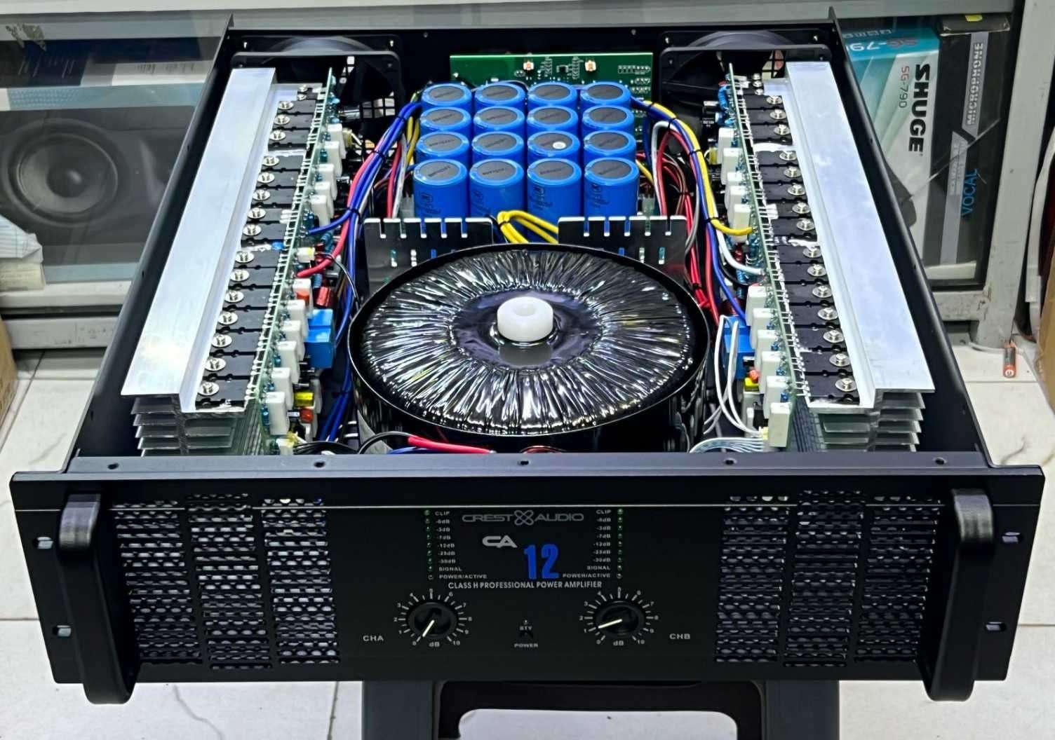 Crest Audio CA12 Dual-Channel Power Amplifier for Live Sound - City Sounds Nairobi