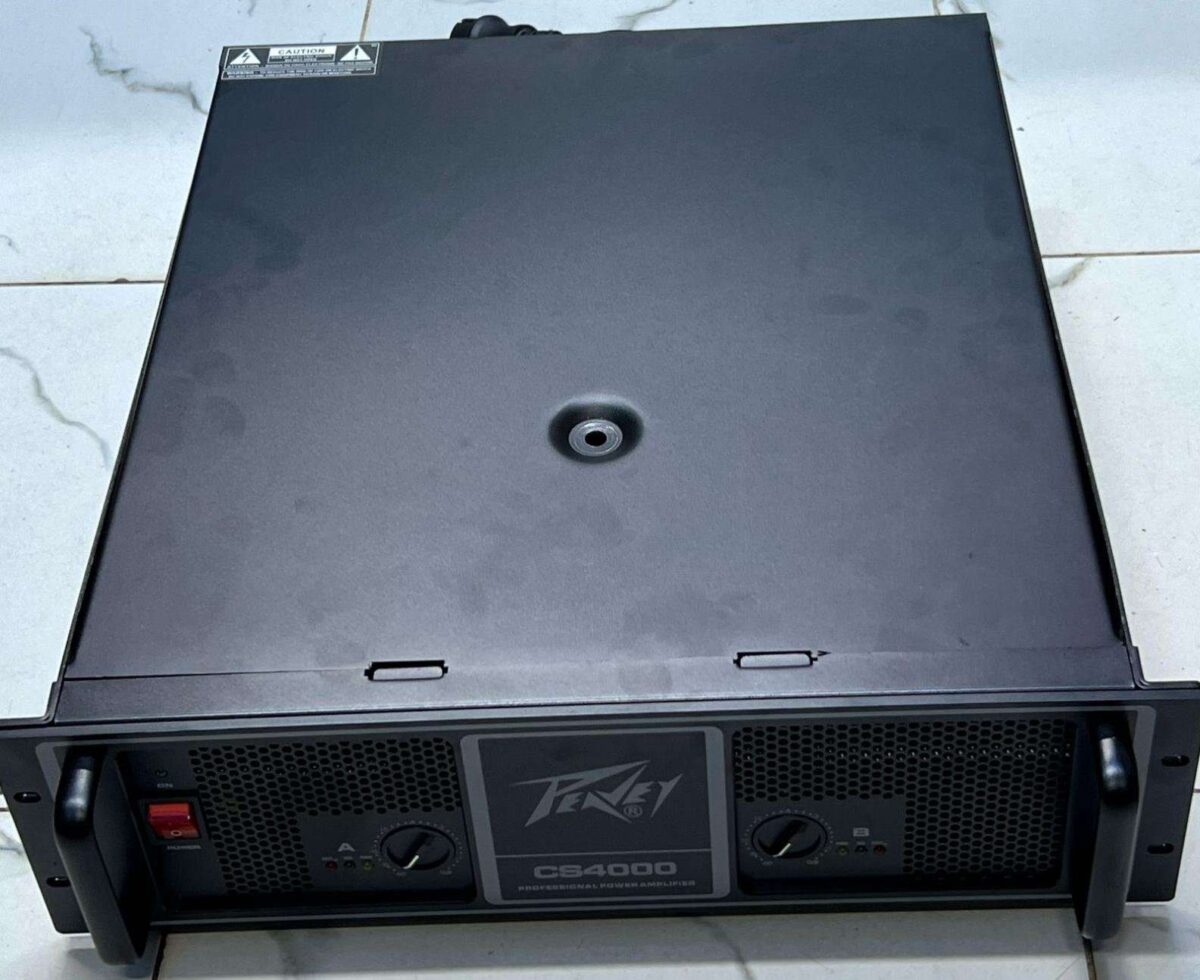 Peavey CS 4000 Professional Power Amplifier - High-Wattage PA - City Sounds Nairobi