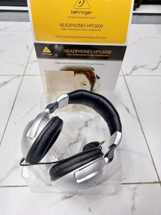 Behringer HPS3000 Studio Headphones - Wired Pro Monitoring Gear - City Sounds Nairobi