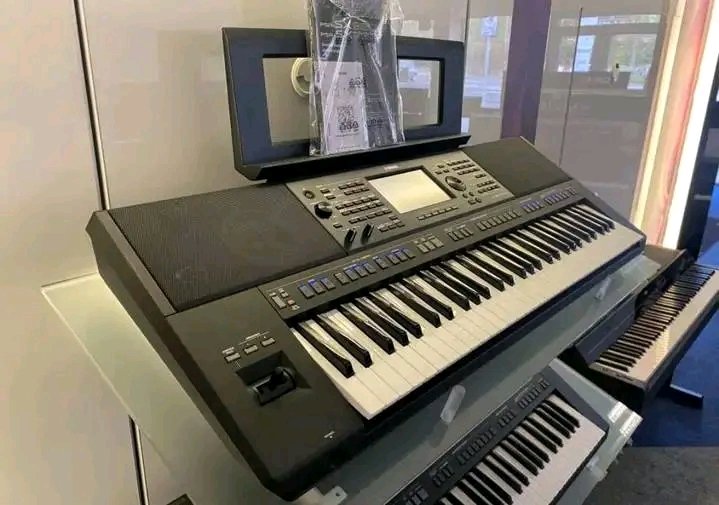 Yamaha PSR-SX920 Professional Arranger - Studio & Live Performance - City Sounds Nairobi