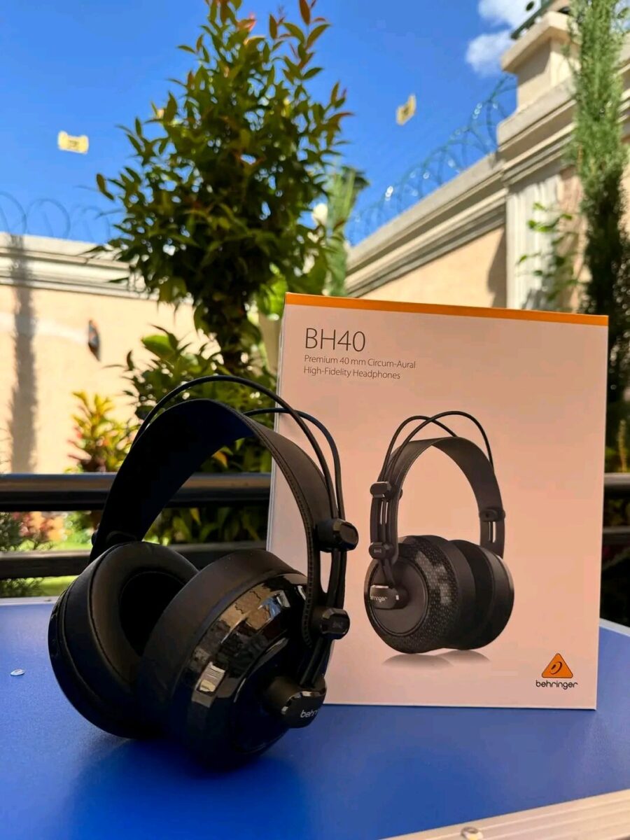Behringer BH40 Professional Monitor Headphones - Studio Grade - City Sounds Nairobi