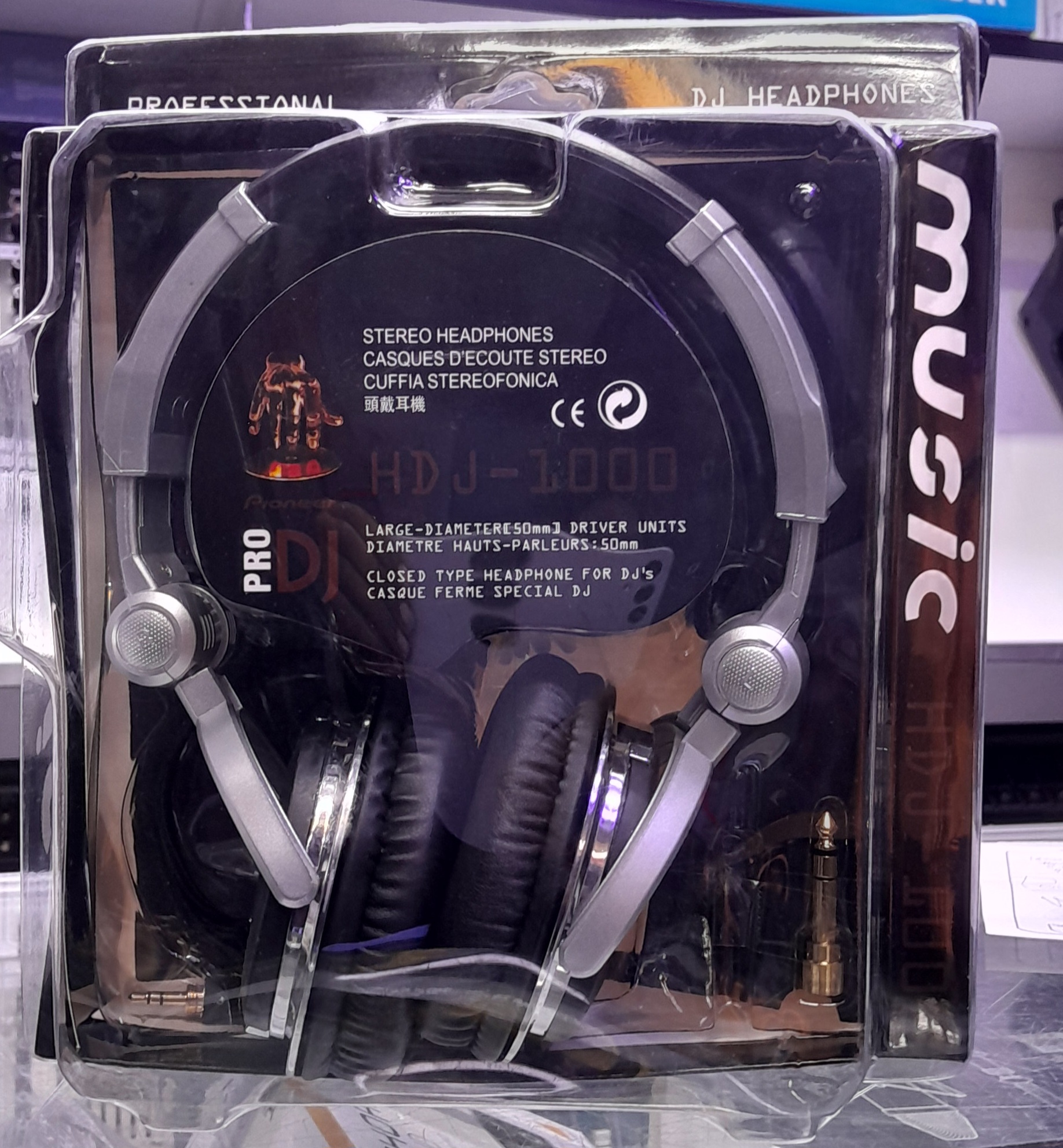 Pioneer HDJ-1000 DJ Headphones - City Sounds Nairobi