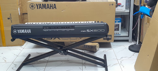 Yamaha PSR-SX600 Professional Keyboard - City Sounds Nairobi