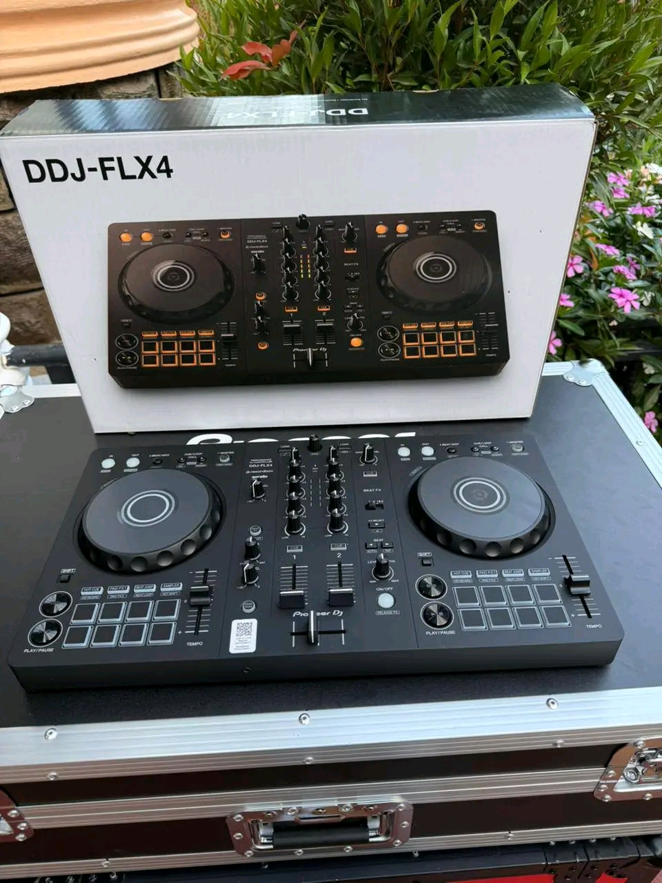 Pioneer DDJ-FLX4 4-channel DJ controller - City Sounds Nairobi