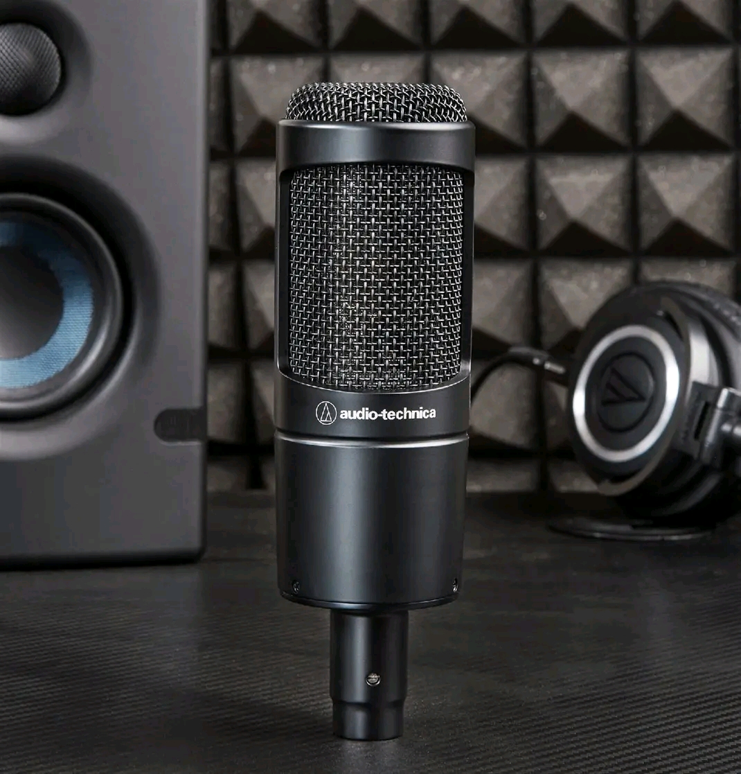 Authentic Audio Technica AT2035 condenser microphone - photo 2 - City Sounds Nairobi