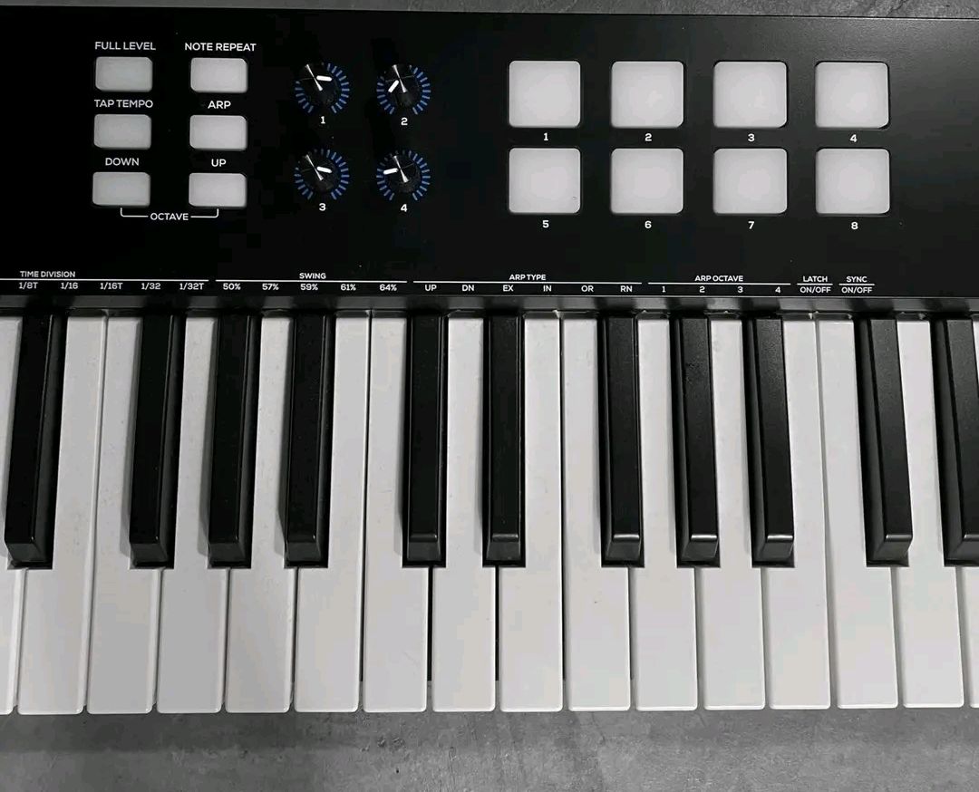 Alesis V49 MKII 49-Key USB MIDI Keyboard - Professional Music Production - photo 3 - City Sounds Nairobi