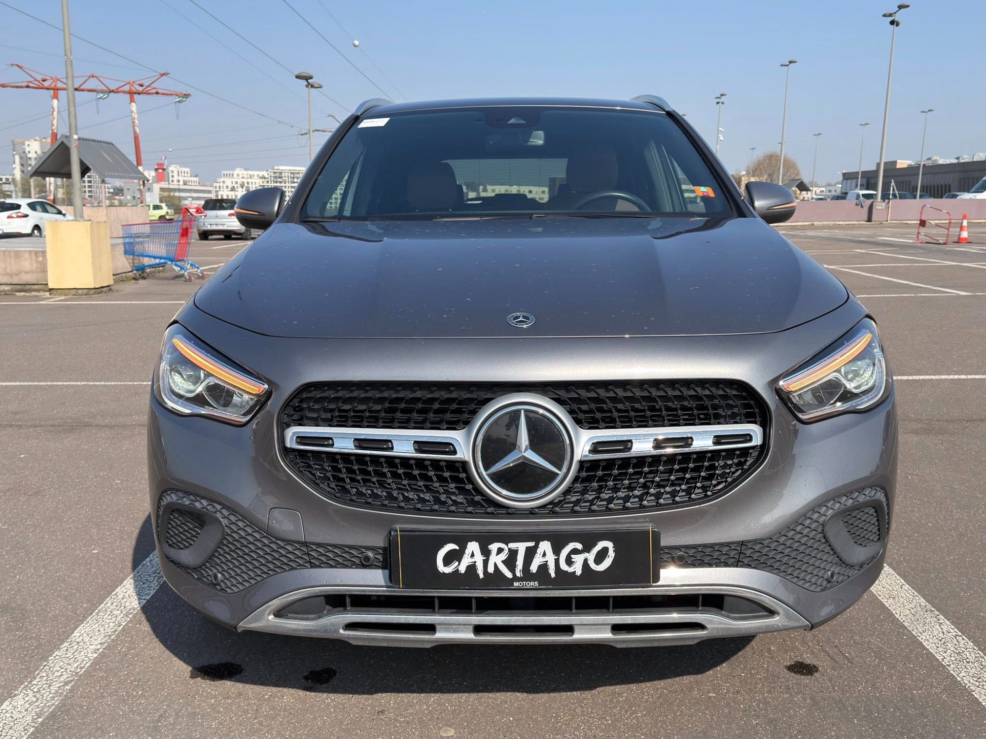 Mercedes-Benz GLA 200