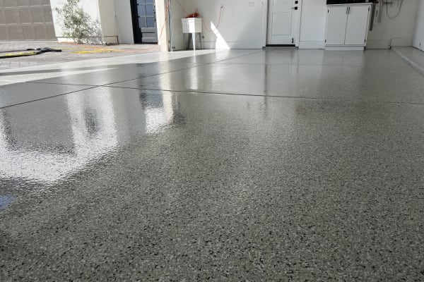Colorado Springs garage floor coating with polyaspartic flake system