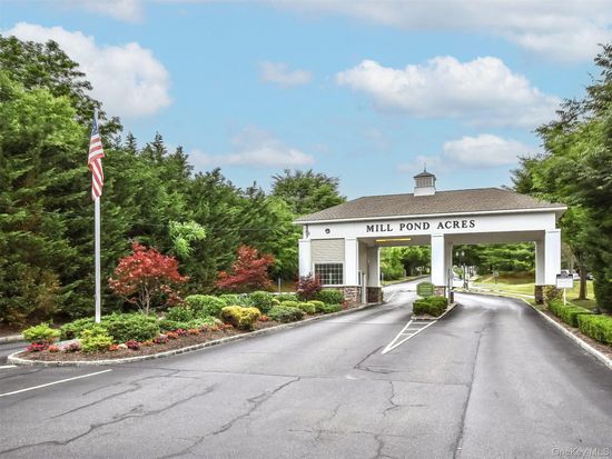174 Pond View Drive, Pt Washington, NY 11050 - Image 1